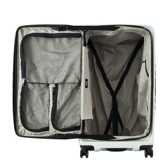 LOJEL CUBO FIT S ロジェール キャリーケース ホワイト 55 L LOJEL CUBO FIT S ロジェール キャリーケース ホワイト 55 L