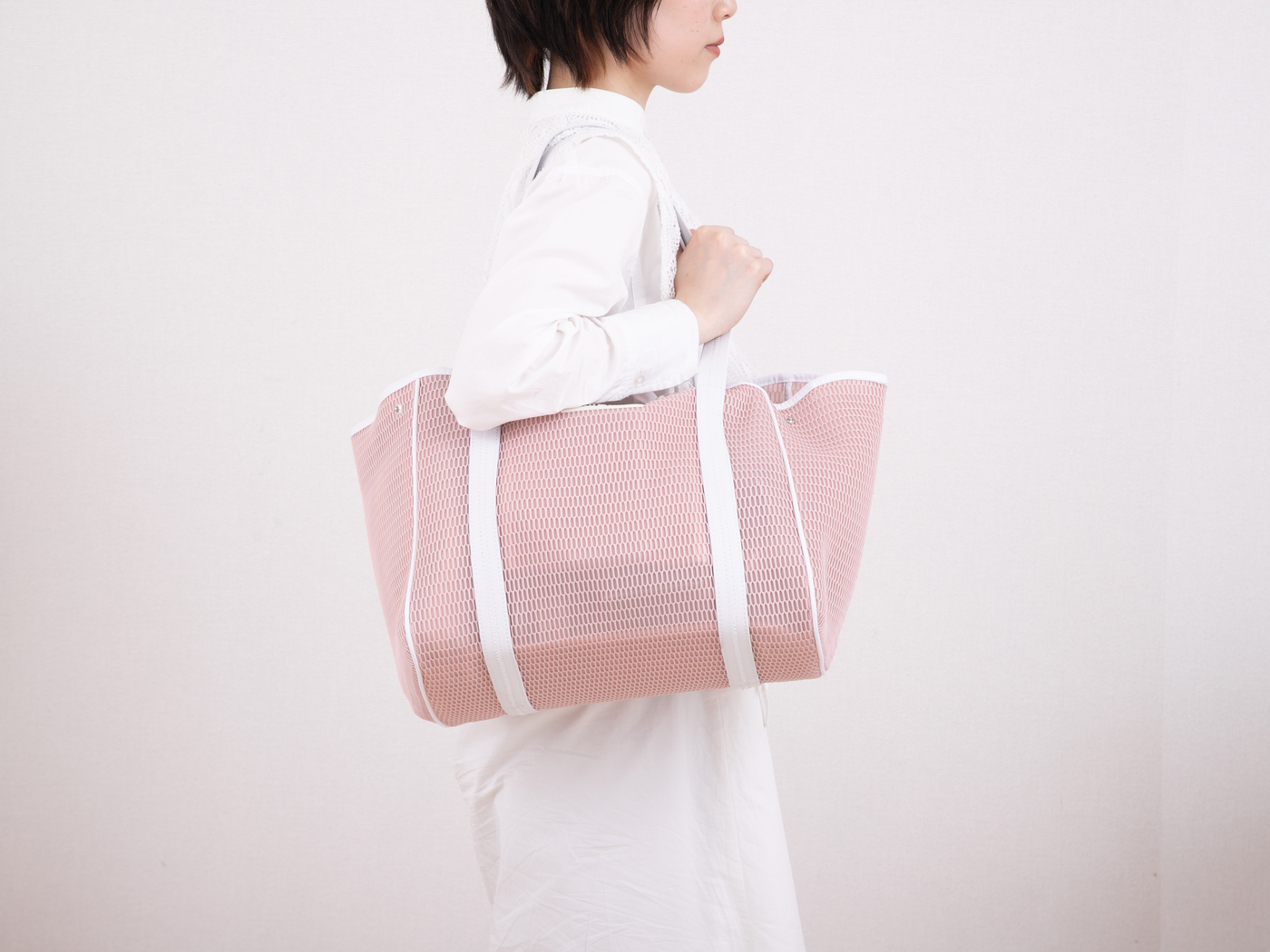 q bag paris nest zip Mをレビュー！クチコミ・評判をもとに徹底検証