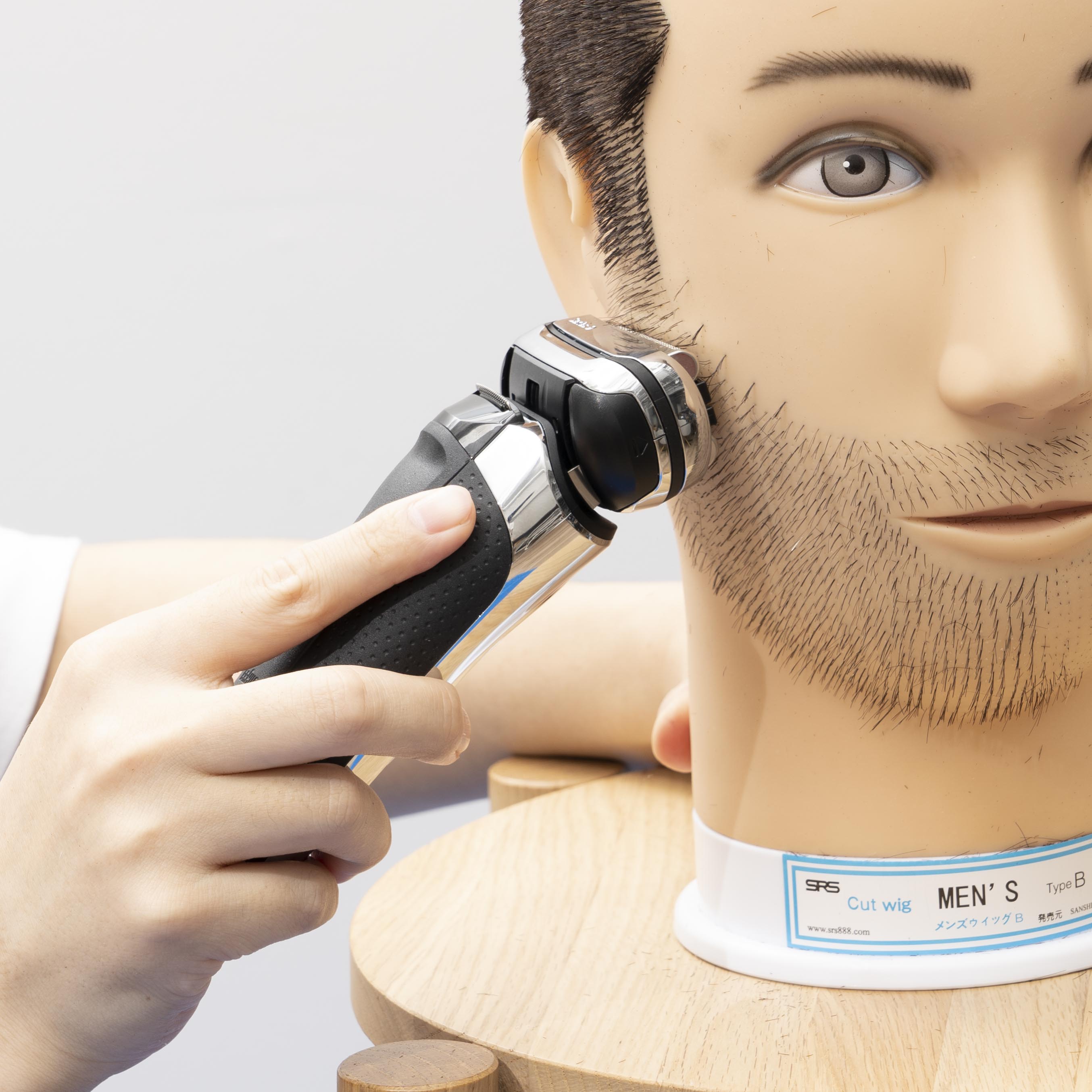 ひなぶー】BraunSeries9 9295ccメンズシェーバー シリーズ9