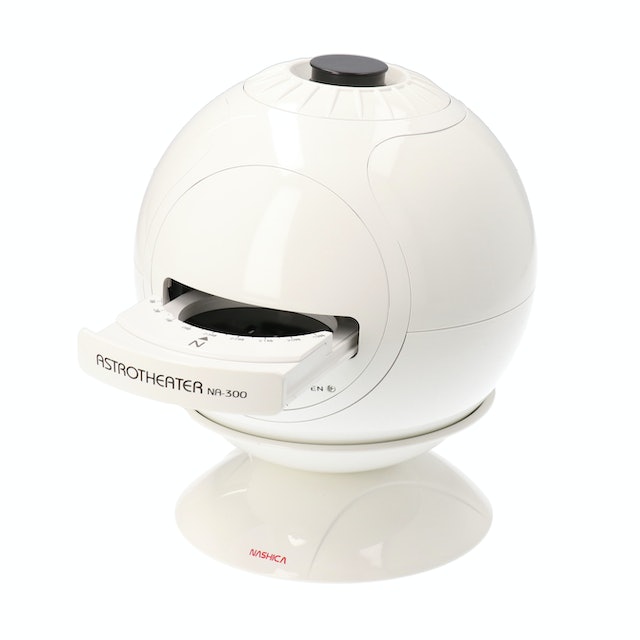 ナシカ 本格家庭用プラネタリウム ASTROTHEATER NA-300 Amazon.co.jp: ナシカ 本格家庭用プラネタリウム ASTROTHEATER
