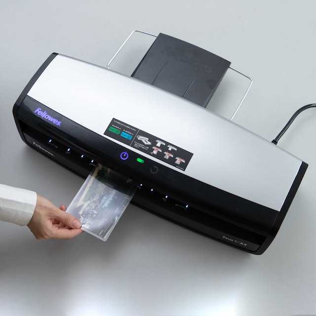 フェローズ 6本ローラー ラミネーター Zeus2 A3をレビュー！クチコミ