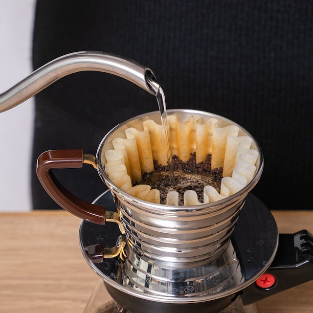 ハリオ V60 温度調節付きパワーケトル・ヴォーノN V60温度調整付きパワーケトル・ヴォーノN-HARIO株式会社