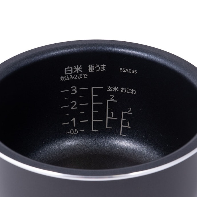 噛めば噛むほどお米の甘みが広がる