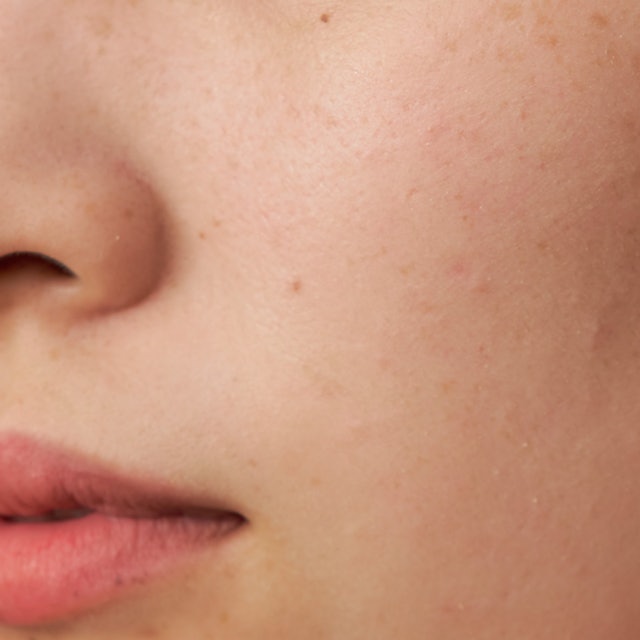 RMK クリーミィ ポリッシュト ベースをレビュー！クチコミ・評判をもと