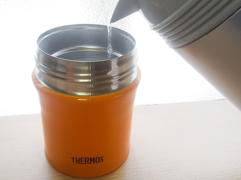 サーモス 真空断熱スープジャーを他商品と比較 口コミや評判を実際に使ってレビューしました Mybest