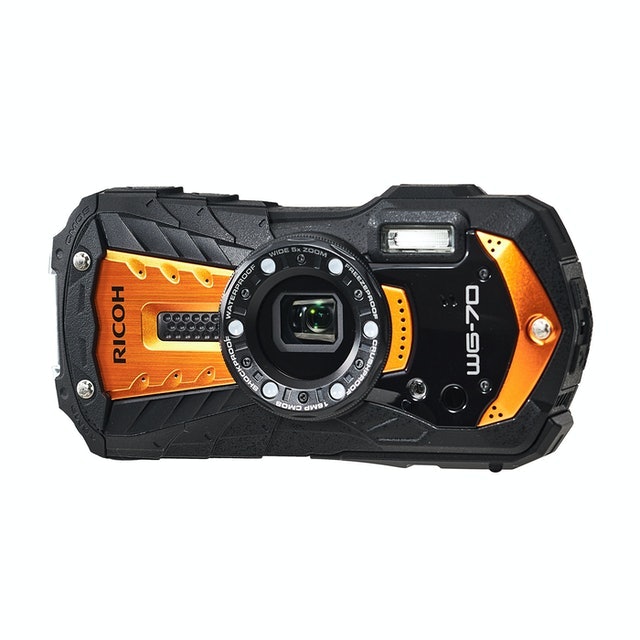 リコー 防水デジタルカメラ WG-70　オレンジ デジタルカメラ カメラ 家電・スマホ・カメラ 最上の品質な