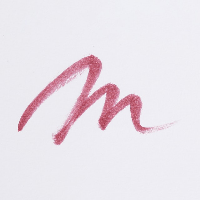 新品 MINSHZEE リキッドアイライナー 赤色 コスメ MINSHZEE 0.1mm極細 アイライナー ワインレッドをレビュー