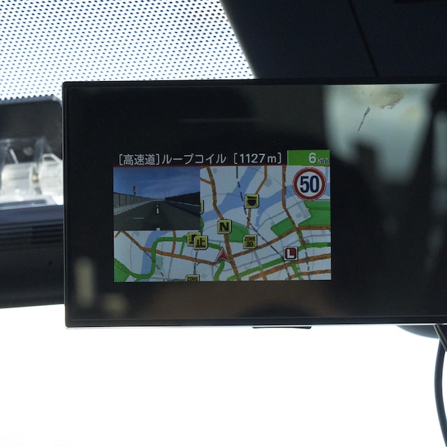 セルスター レーザー光対応&GPSレーダー探知機 AR-555をレビュー