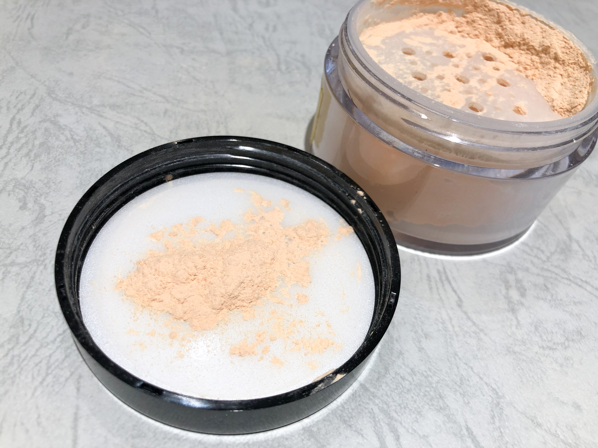 チャコット フィニッシングパウダーを全10商品と比較 口コミや評判を実際に使ってレビューしました Mybest