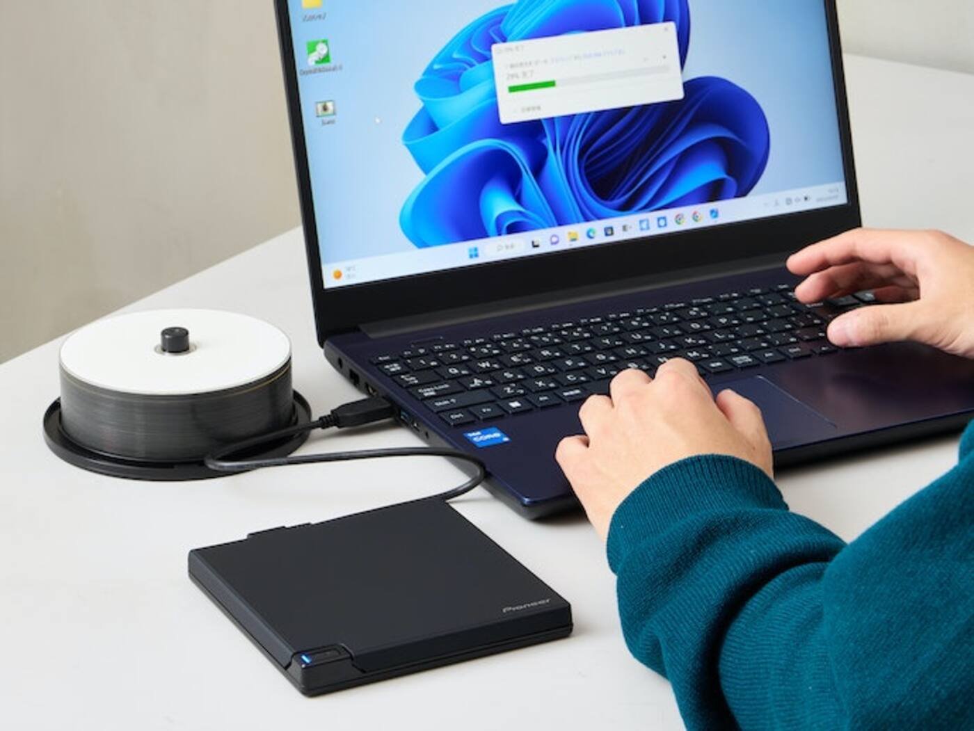 パイオニア ポータブルブルーレイドライブ BDR-XD08LEをレビュー