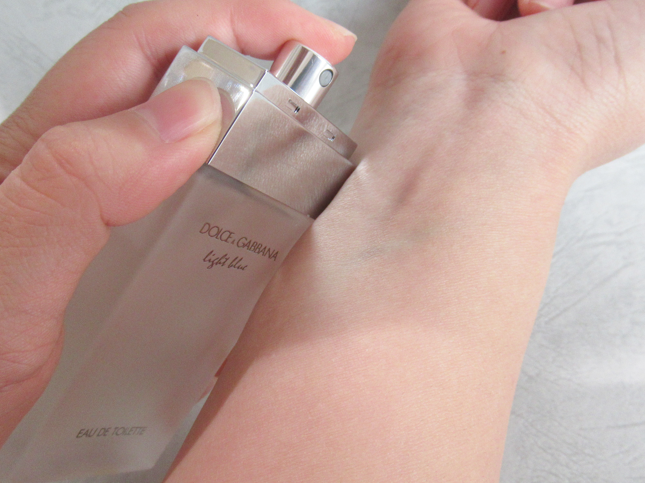 ドルチェ ガッバーナ ライトブルーを全60商品と比較 口コミや評判を実際に使ってレビューしました Mybest