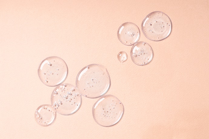 肌荒れ防止成分を配合。敏感肌への刺激になり得る成分はほぼ見当たらない
