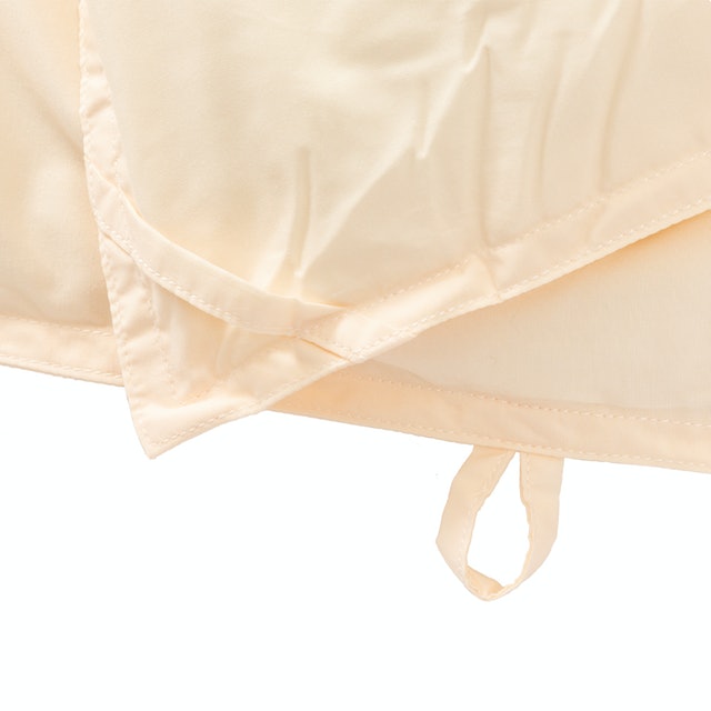 ニトリ ホワイトグースダウン93% 羽毛布団 ボリュームアップ1.2