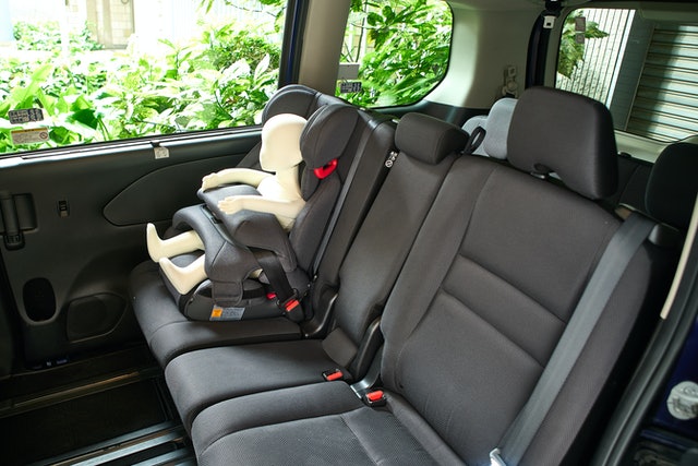 エールベベ サラット3ステップ クワトロ プレミアムWをレビュー