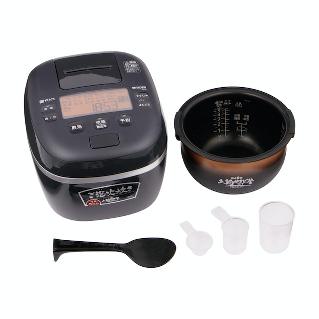 【タイムSALE】23年製 タイガー 圧力IHジャー炊飯器 JPV-A100 タイガー 圧力IHジャー炊飯器 ご泡火炊き JPI-A100をレビュー