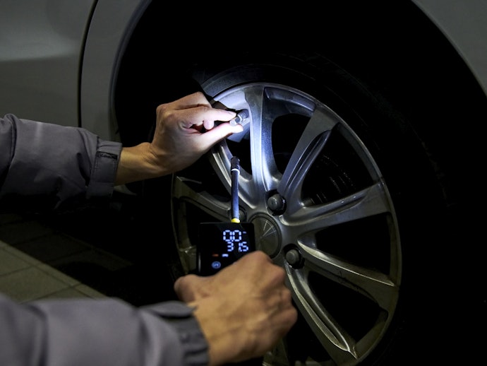 LEDライトを搭載。自動でストップする便利な機能も