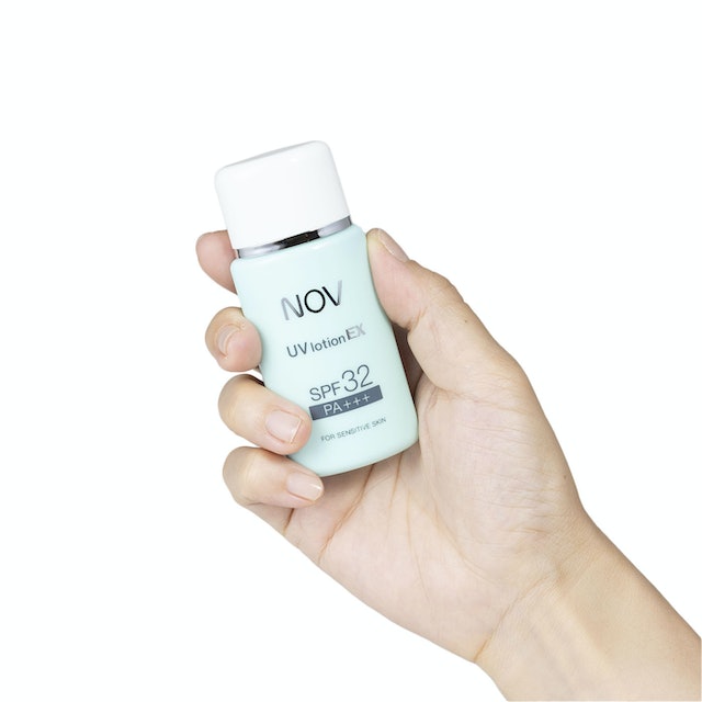 ノブ UVローションEX 35ml ノブ UVローションEX 35ml - メルカリ