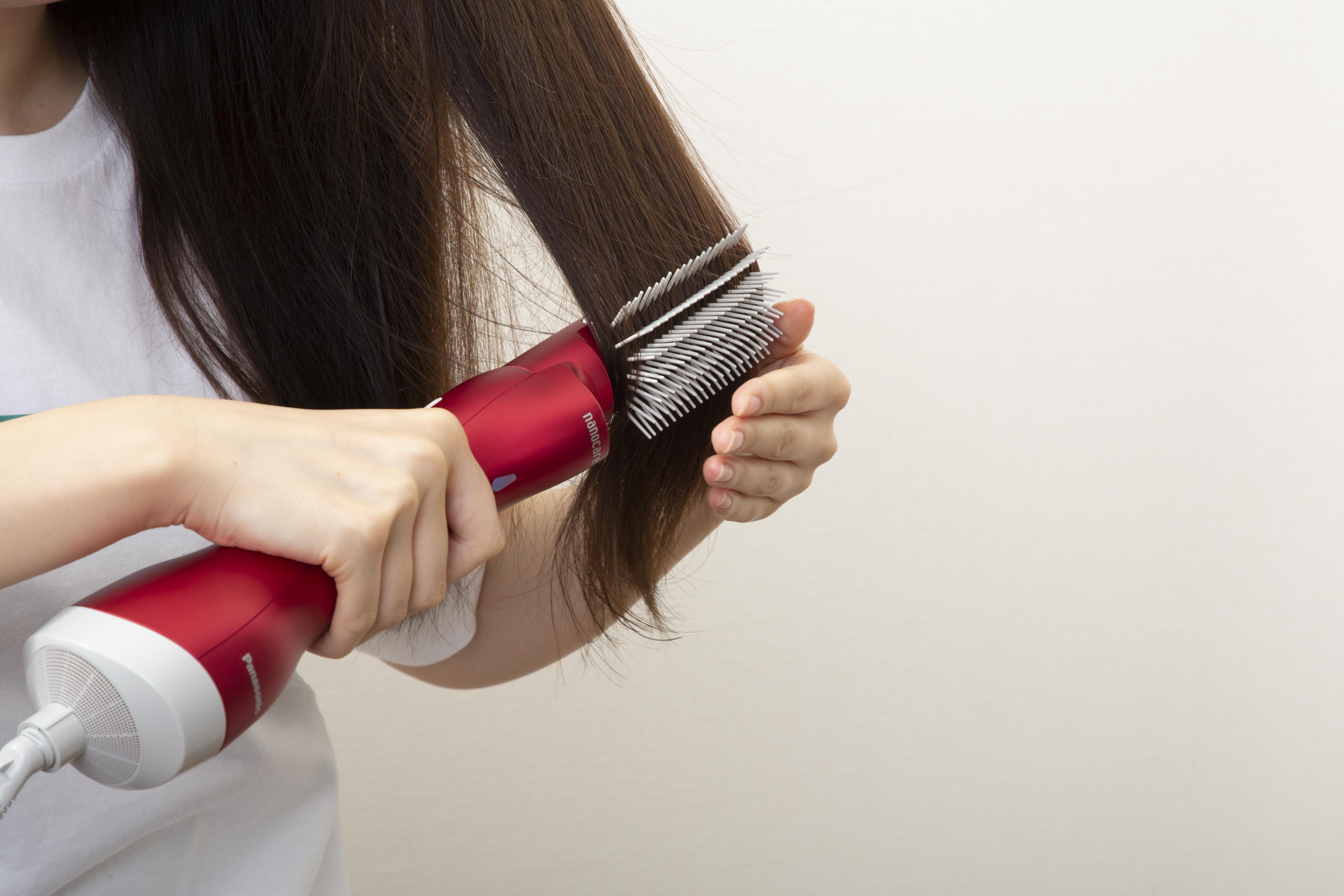 パナソニック くるくるドライヤー ナノケア Eh Kn9cを全18商品と比較 口コミや評判を実際に使ってレビューしました Mybest