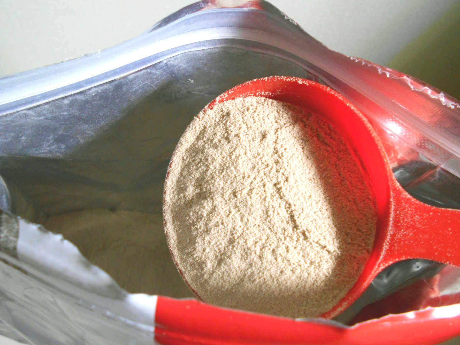 Dns プロテインホエイ100を他商品と比較 口コミや評判を実際に使ってレビューしました Mybest