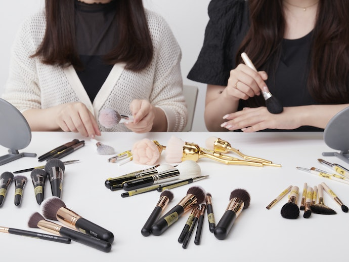 フェイス用ブラシの長さは十分。毎日でも使いやすい