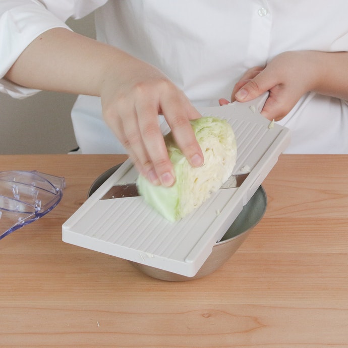 サンクラフト キャベツ用スライサーを他商品と比較!口コミや評判を実際に使ってレビューしました! | mybest サンクラフト キャベツ用スライサーを他商品と比較!口コミや評判を実際に使ってレビューしました! | mybest