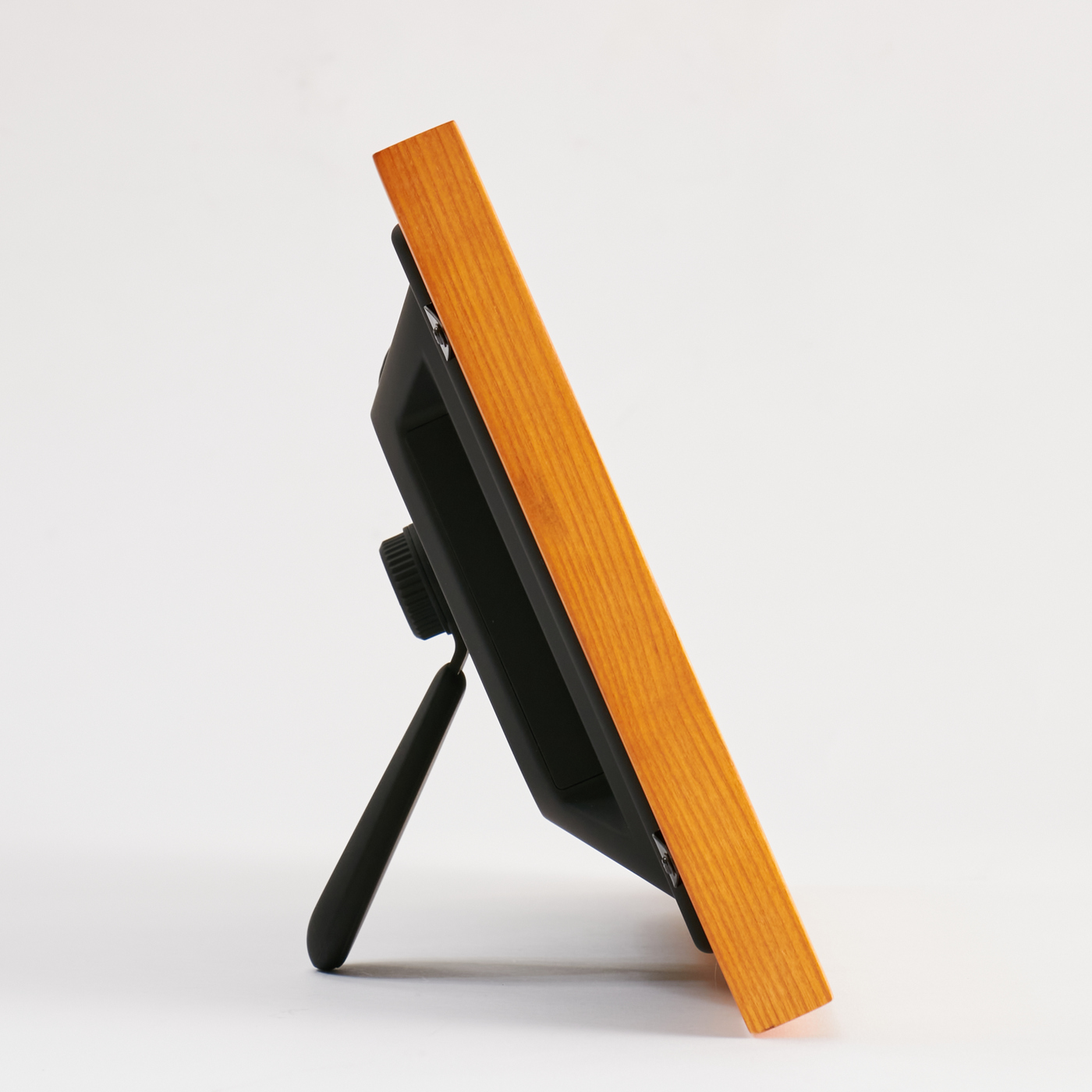 KODAK 10インチ 木製デジタルフォトフレームをレビュー