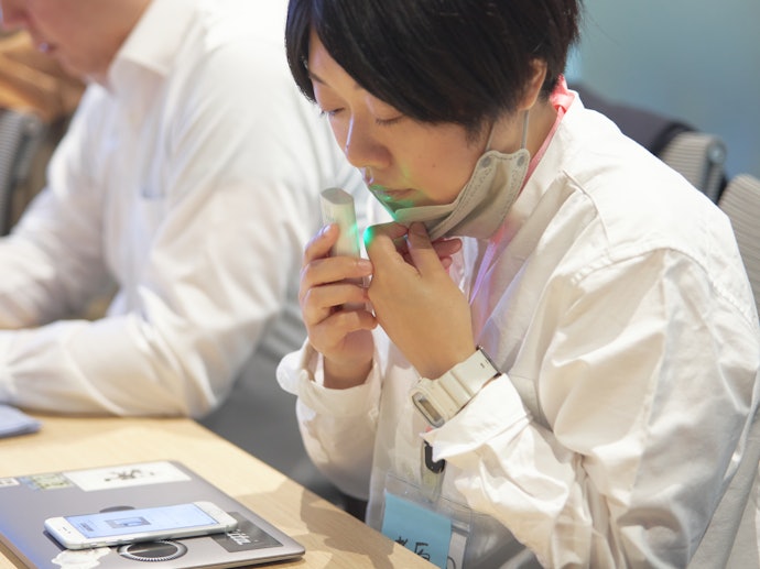 エラーが起きにくく、ブレなくにおいを測定できた。専門家の臭気評価とも大きな乖離なし