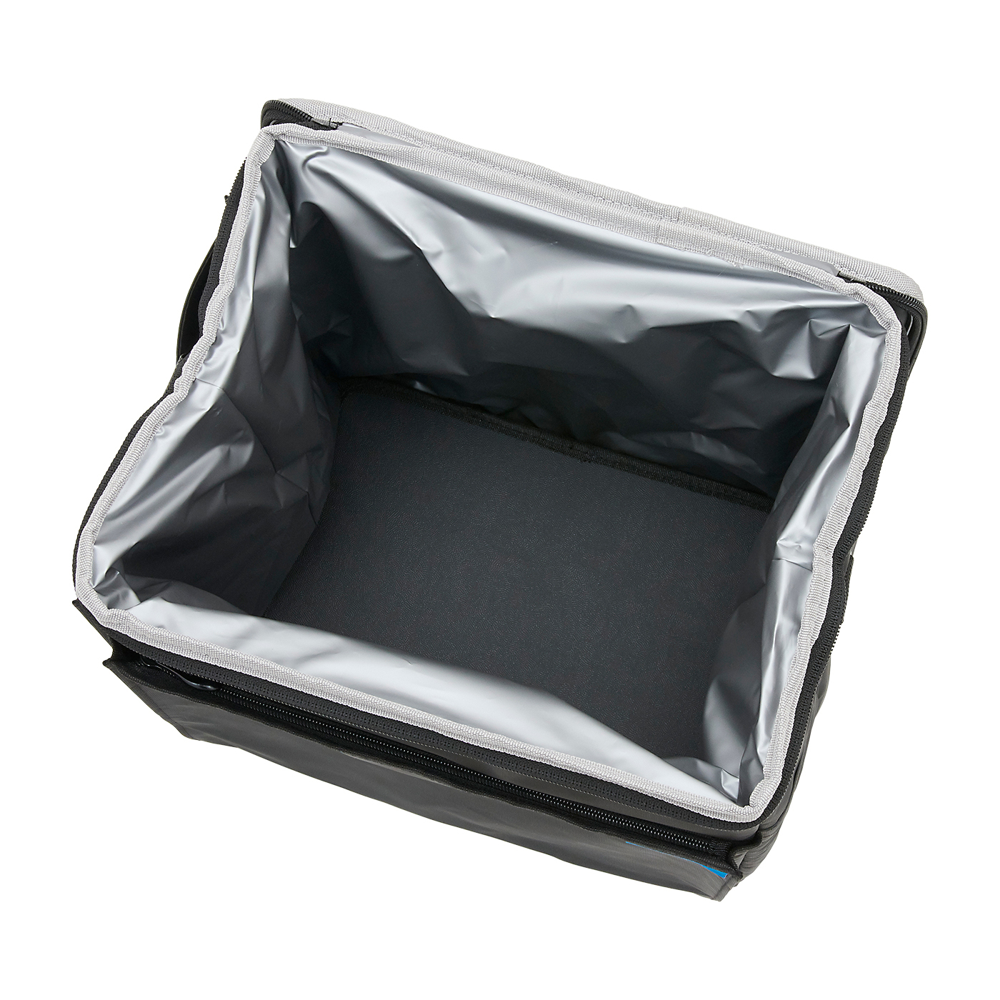 サーモス ソフトクーラー lを全17商品と比較 口コミや評判を実際に使ってレビューしました Mybest