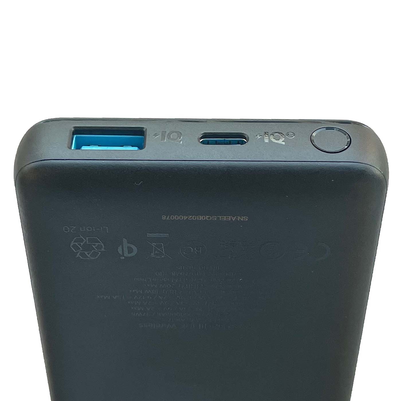 Anker PowerCore III 10000を全23商品と比較！口コミや評判を実際に使ってレビューしました！ | mybest
