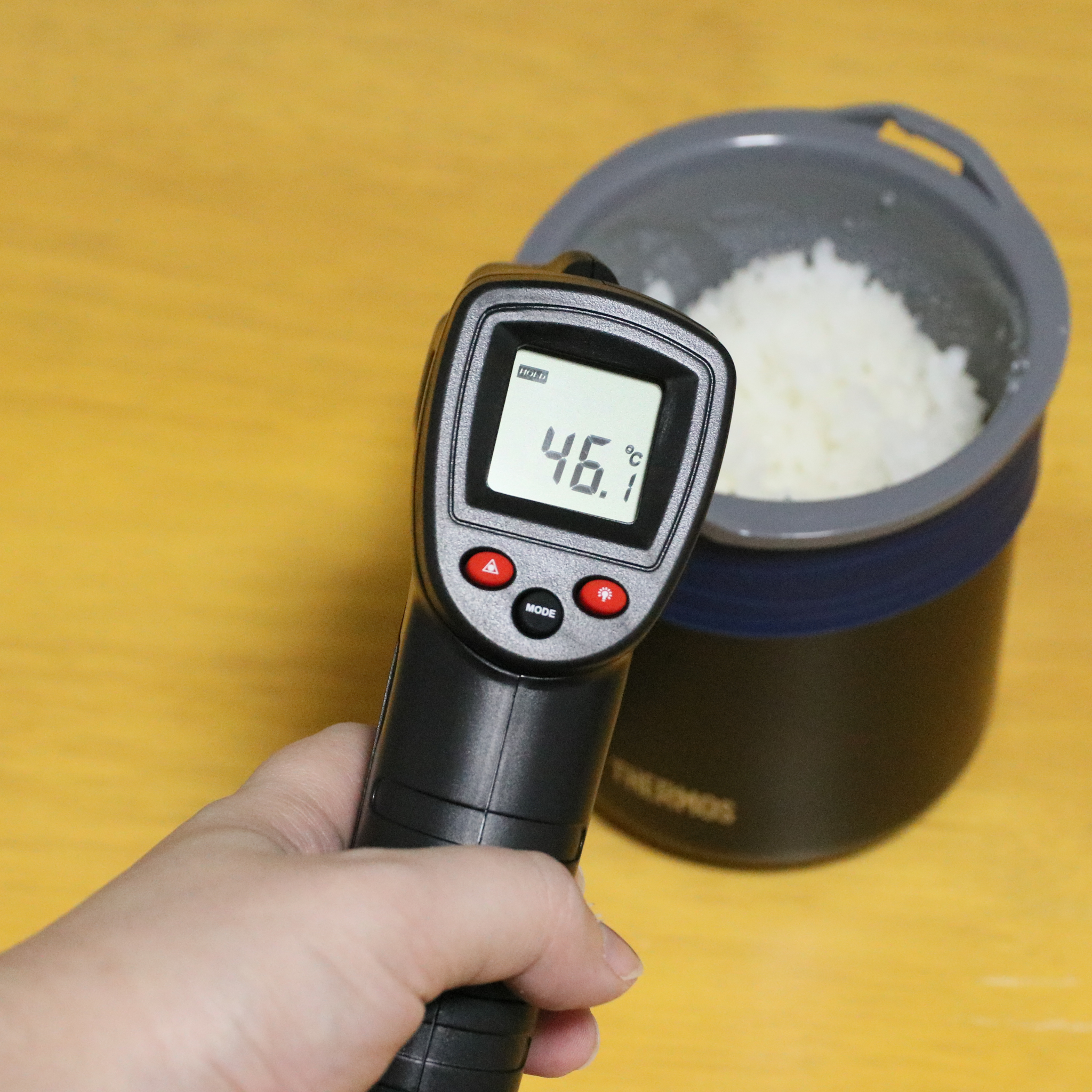 サーモス 保温ごはんコンテナーを他商品と比較 口コミや評判を実際に使ってレビューしました Mybest