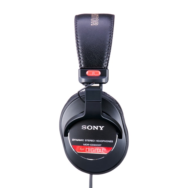 SONY MDR-CD900ST ヘッドホン　程度良好 変わらないことの価値｜SONY MDR-CD900ST｜価格.com