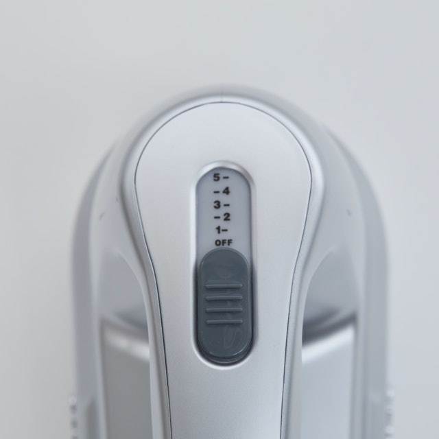 クイジナート スマートパワーハンドミキサー プラス HM-060SJを