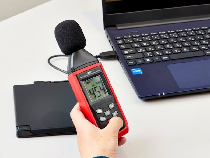 稼働音は38.3dBとかなり静か。アドバンスド静音モードが魅力