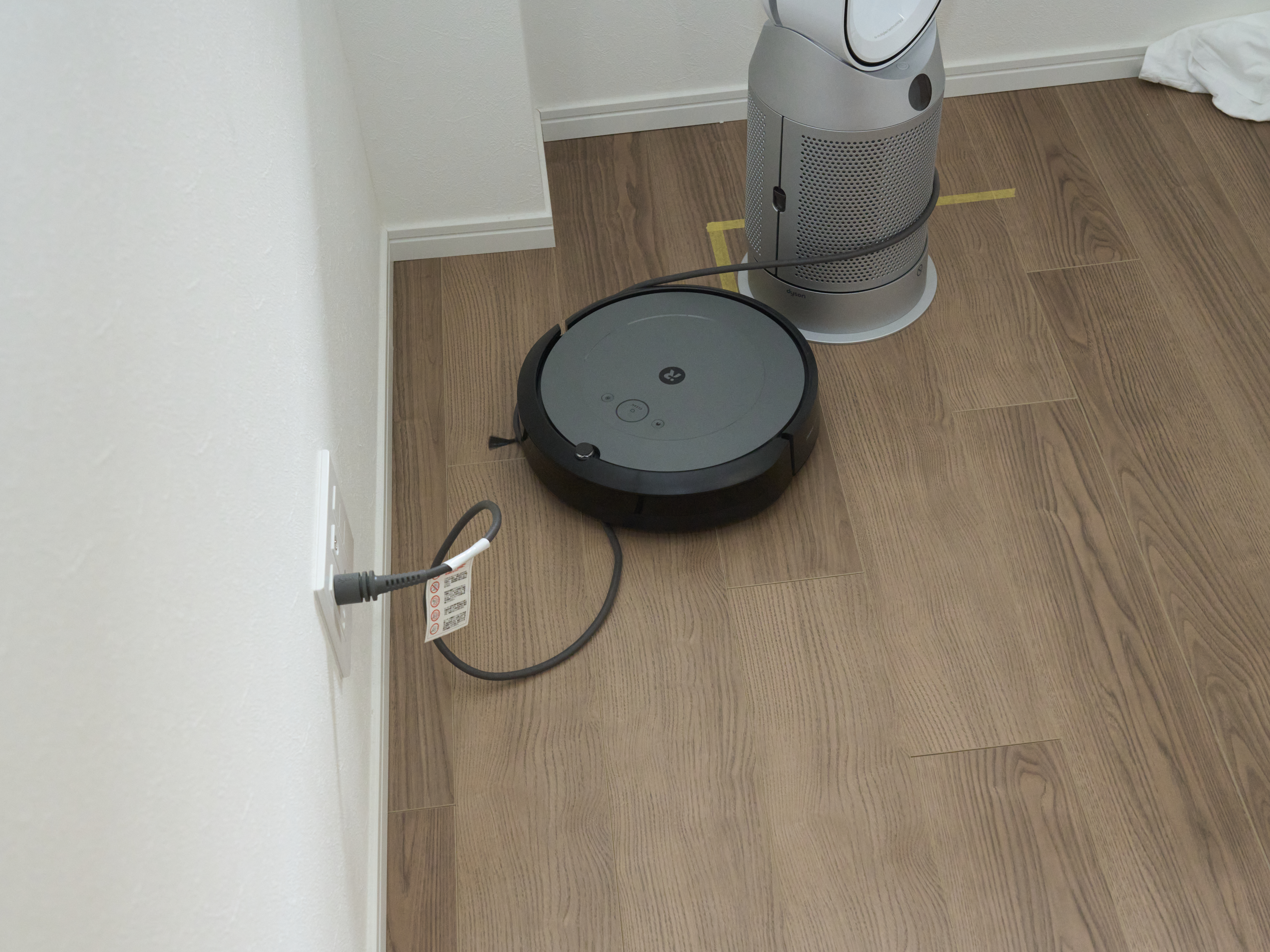 アイロボット Roomba i2を徹底レビュー！実際に使ってみてわかった