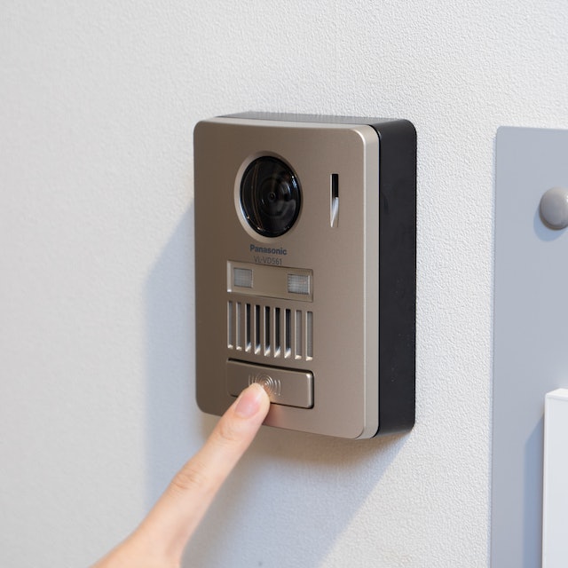 パナソニック モニター壁掛け式ワイヤレステレビドアホン VL-SGZ30を