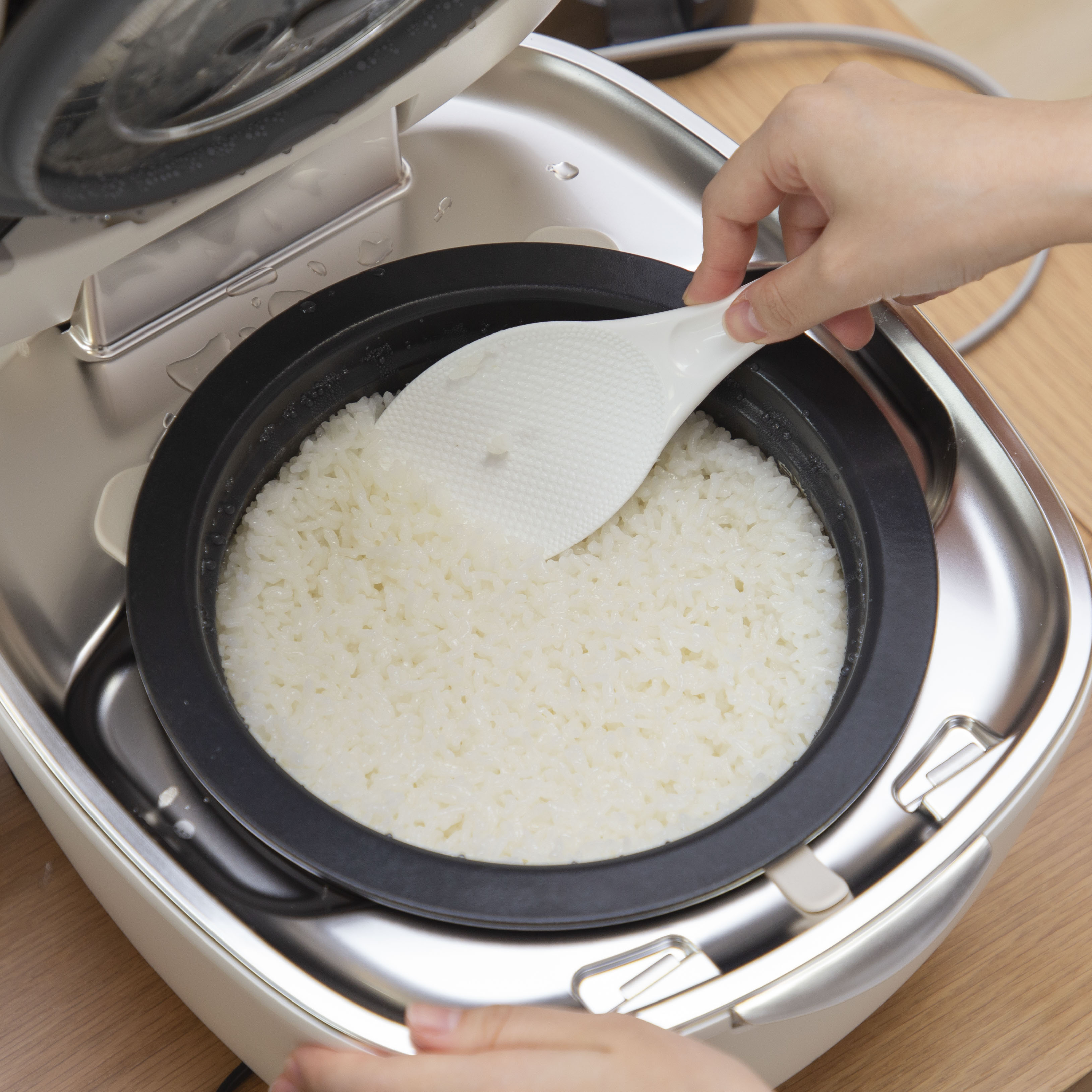 JPL-A100ksタイガー炊飯器【内釜はありません】 JPL-A100ksタイガー炊飯器【内釜はありません】 JPL-A100ks