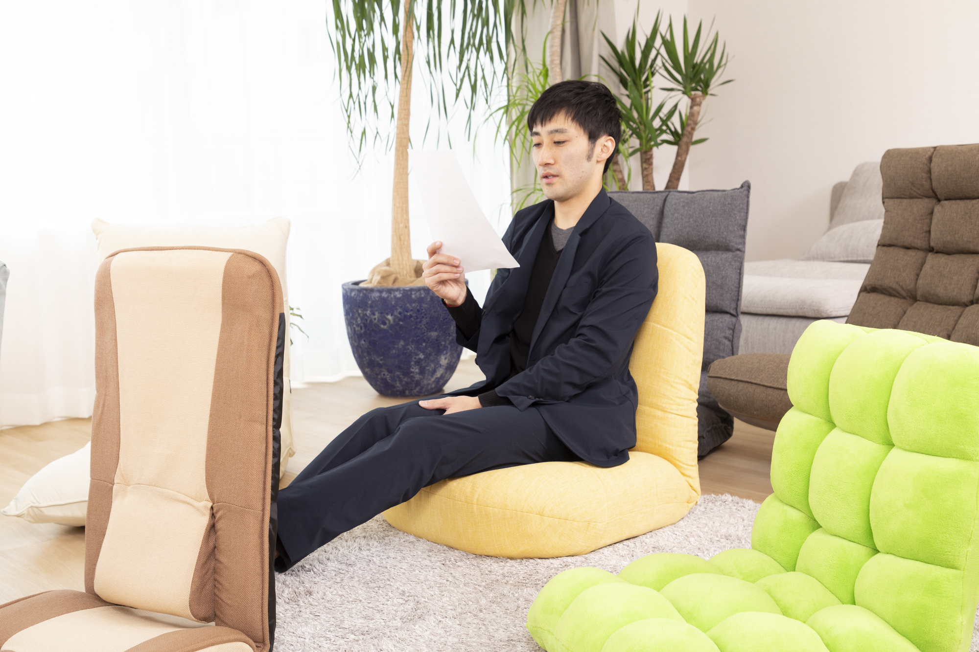 タンスのゲン 座椅子ポケットコイルをレビュー！クチコミ・評判をもと