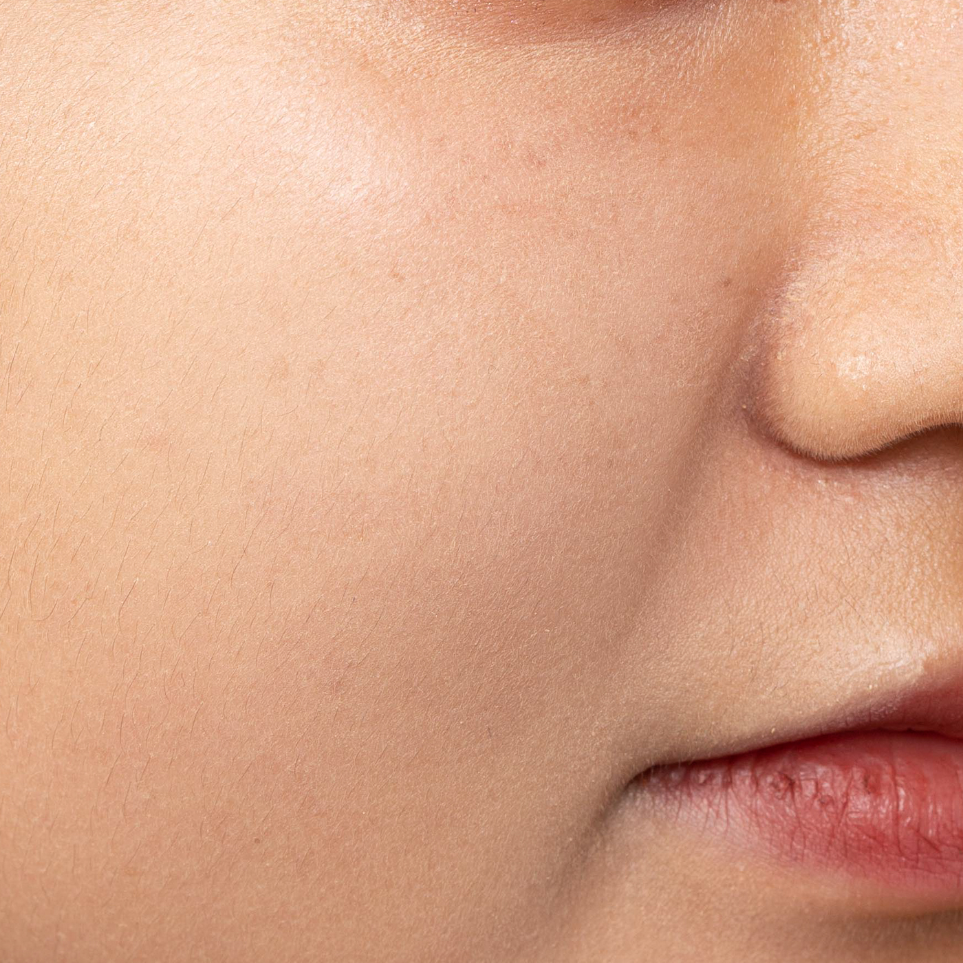 Vt ブラックフィックスオンccクッションを他商品と比較 口コミや評判を実際に使ってレビューしました Mybest