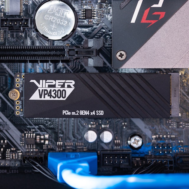 Patriot Memory Viper VP4300 VP4300-1TBM28Hをレビュー！クチコミ