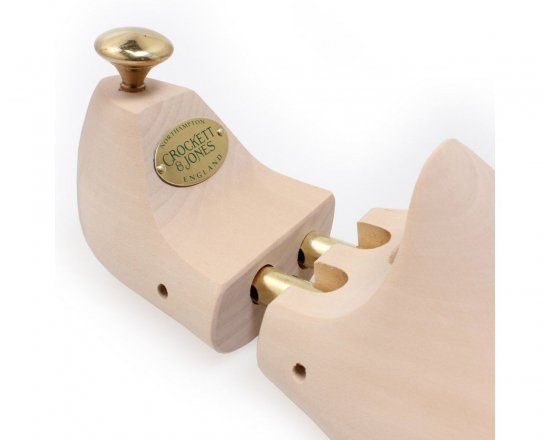 クロケット&ジョーンズ 純正シューツリーをレビュー！クチコミ・評判を