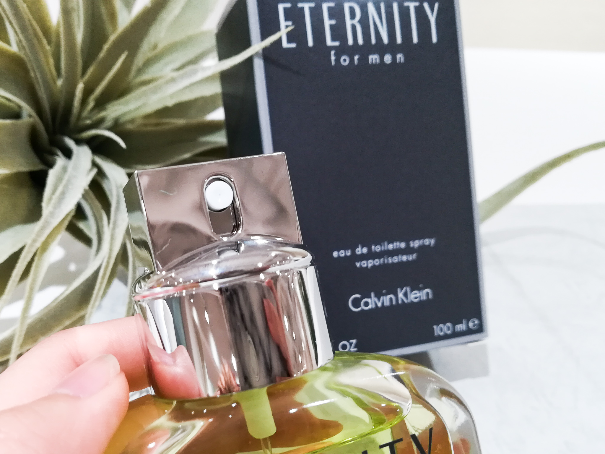 カルバンクライン エタニティ フォーメンを他商品と比較！口コミや評判を実際に使ってレビューしました！ | mybest