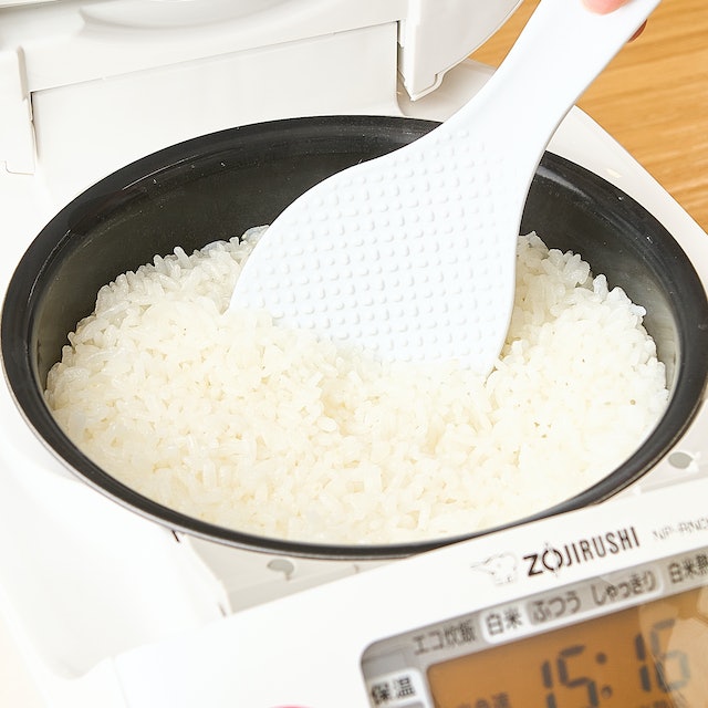 象印　極め炊き NP-RN05-WA [ホワイト] 象印 極め炊き NP-RN05をレビュー！クチコミ・評判をもとに徹底