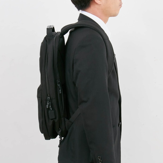 背負い心地は良好。前でも違和感がない