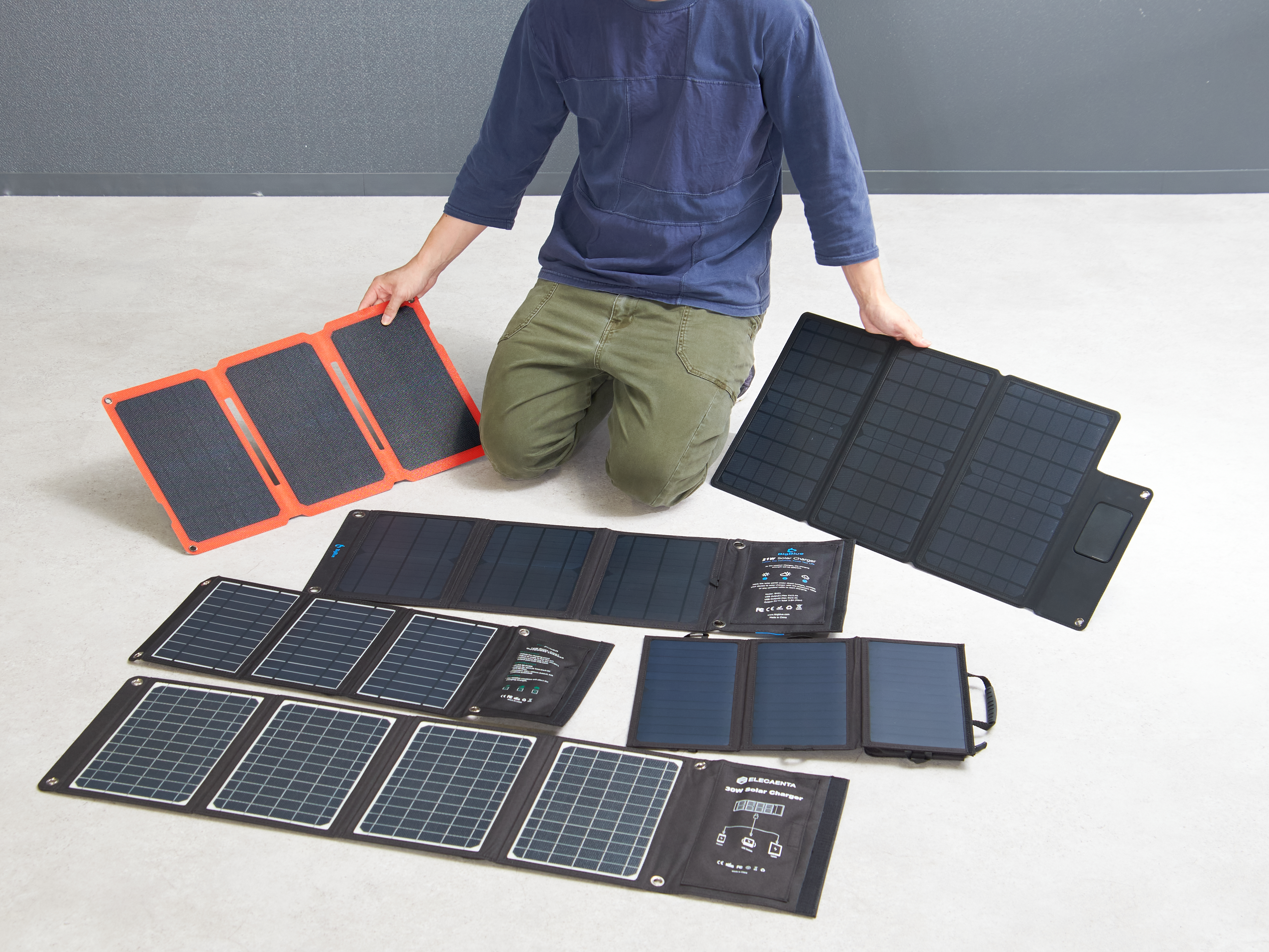 【1,980円引き‼︎】 ELECAENTA 30Ｗ ソーラーパネル 折りたたみ式 ELECAENTA 30Wソーラーチャージャーをレビュー！クチコミ・評判