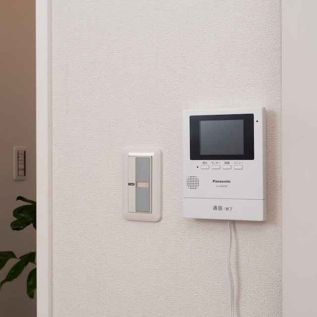 パナソニック モニター壁掛け式ワイヤレステレビドアホン VL-SGZ30を