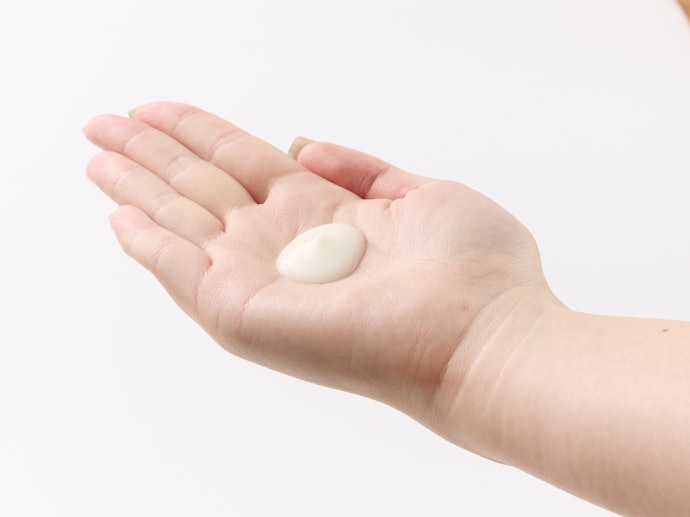 ポンプが硬く、若干力が必要。一度に出る量は多め