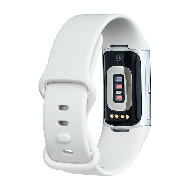 Fitbit charge 6をレビュー！クチコミ・評判をもとに徹底検証 | マイベスト