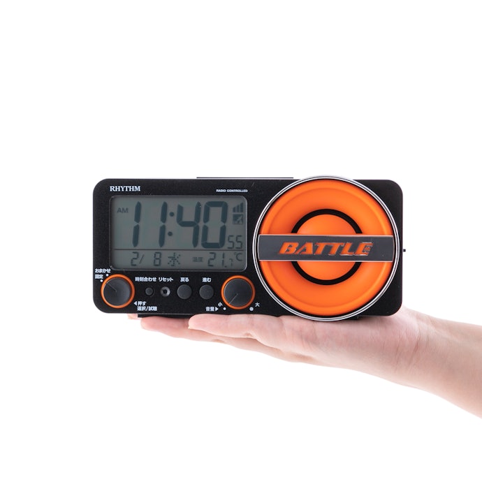 最大アラーム音量は約81.5dB。走行中の電車内に匹敵する大きさ