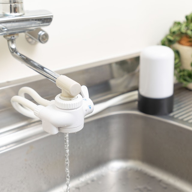 アクアリード ロングライフ浄水器をレビュー！クチコミ・評判をもとに