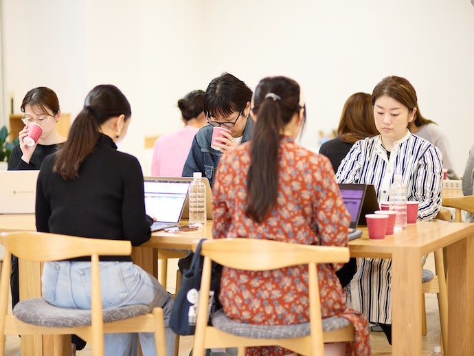 渋味が少なく喉をとおりやすい。緑茶に近い爽やかな風味だった